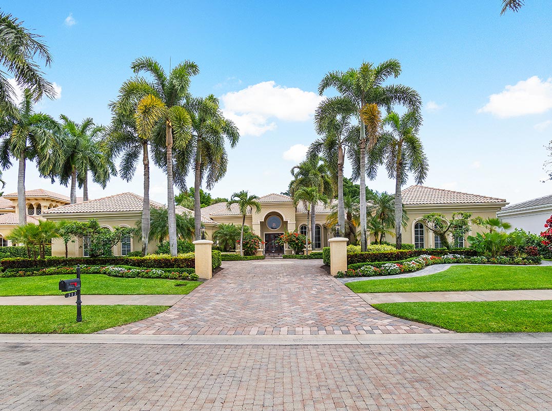 Estate With Guesthouse in BallenIsles